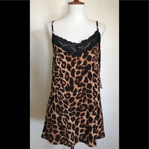 Free Kisses Cheetah top